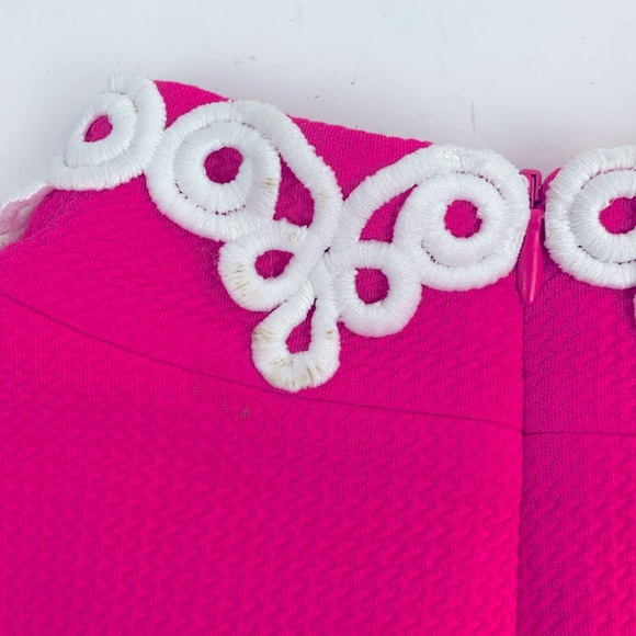 Vince Camuto Bright Pink High Collar Dress Size 8 White Scrolled Design Zip up - Picture 9 of 14